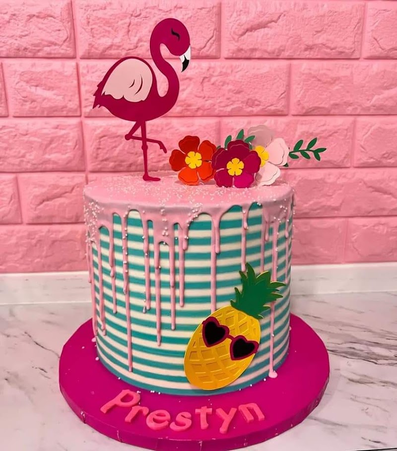 K & J's Elegant Pastries - photo 3