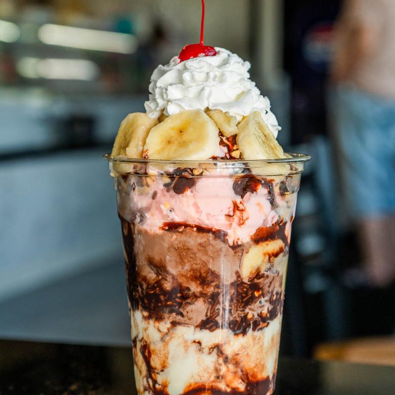 Farmington Hots & Ice Cream - photo 5