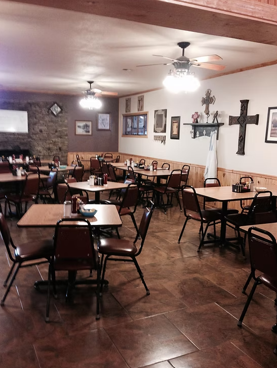 Isaack Restaurant - photo 2