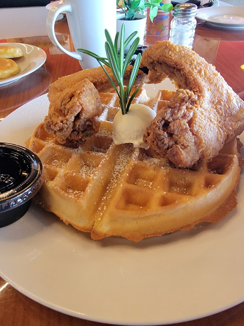 Hope Heroes Southern Kitchen - photo 2