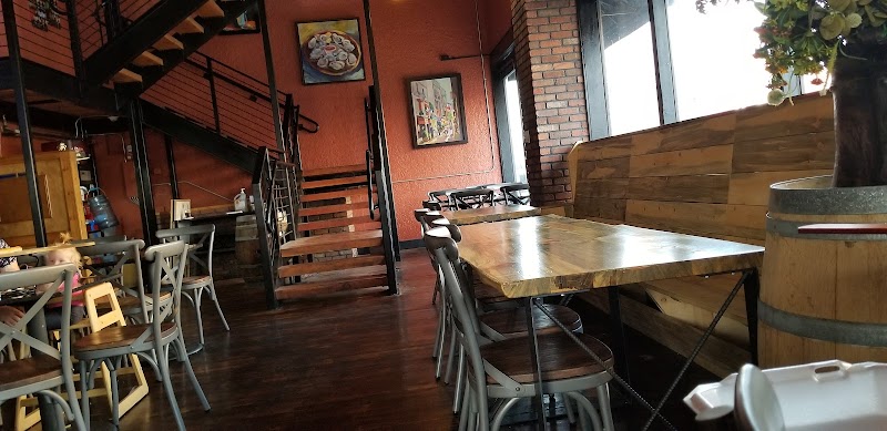 Roxie's on Grand - photo 4