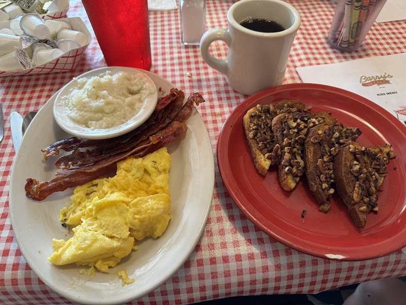 Barry's Cafe - photo 5
