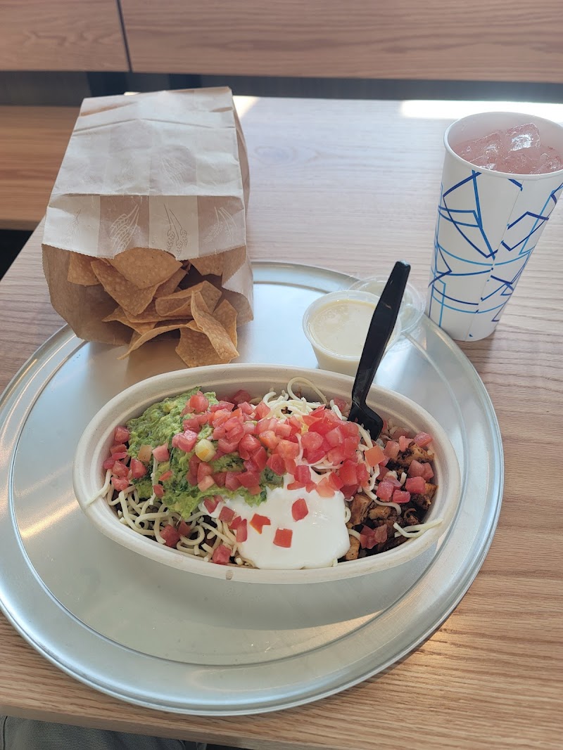 DosBros Fresh Mexican Grill - photo 5