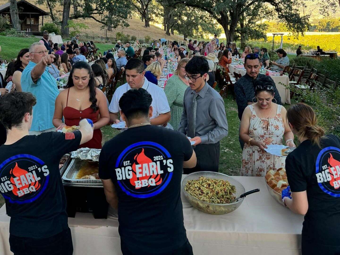 BIG EARL'S BBQ & CATERING - Catering in Ukiah, California