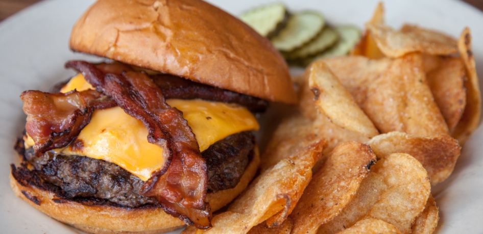 Choo Choo Restaurant & Bar - Catering in Loretto, Minnesota