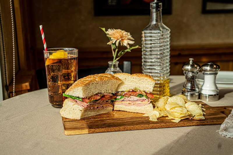 Johnny C's Deli & Pasta - photo 5