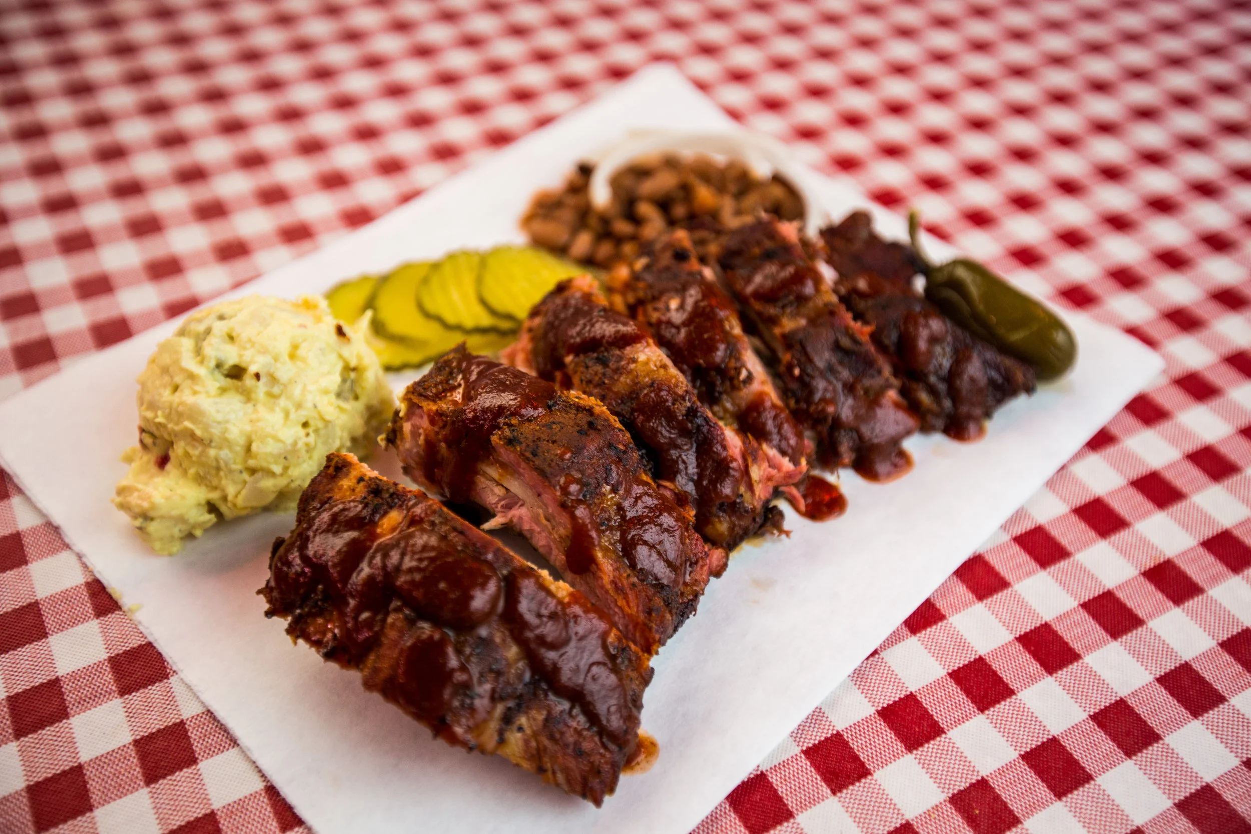 Hoegemeyer's Barbeque Barn - photo 5