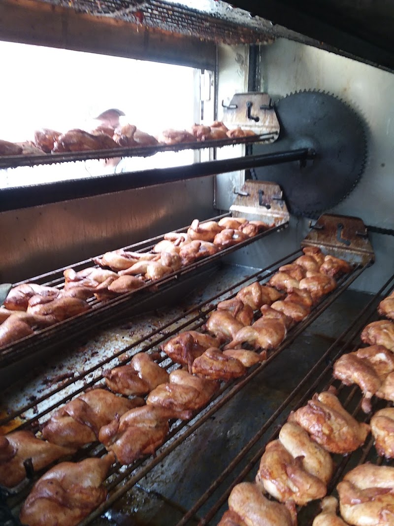Honey B Ham and Deli - photo 5