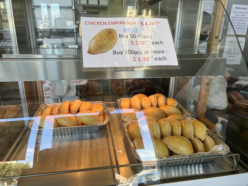 D’New Aristocrat Filipino Restaurant - Catering in Panorama City, California