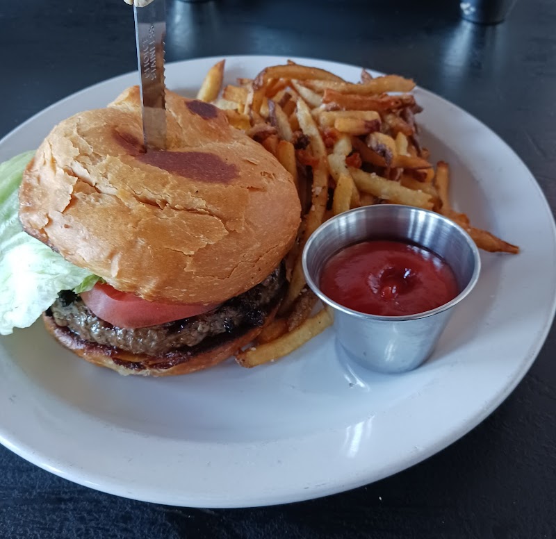Woodside Bistro - photo 4