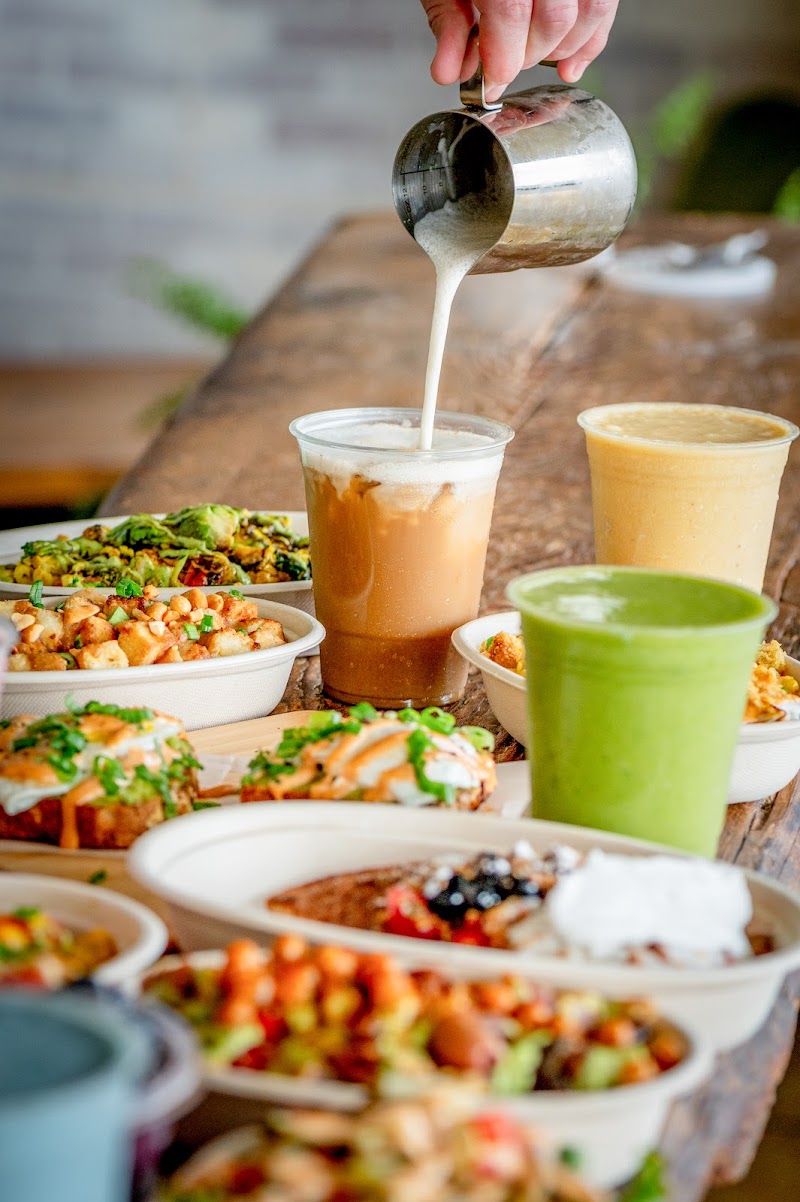 Troy's Fresh Kitchen Express - Catering in Derry, New Hampshire