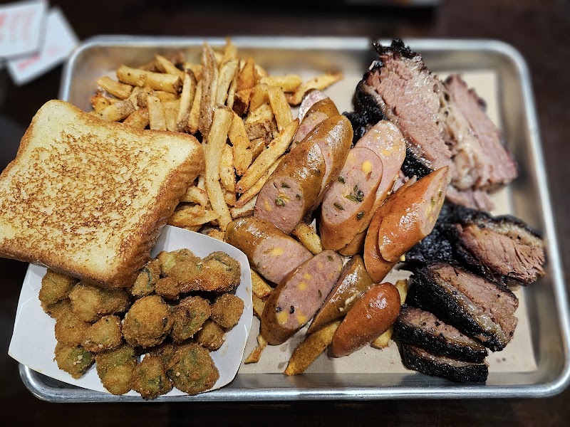 King's Custom Smoked Meats Restaurant - photo 3