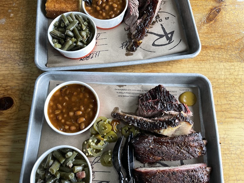 4 Rivers Smokehouse - photo 4