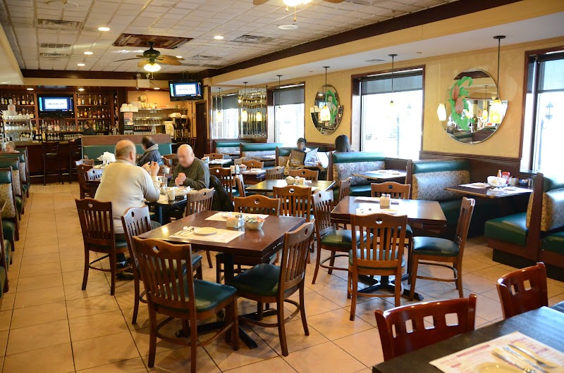 Les Brothers Restaurant - photo 5