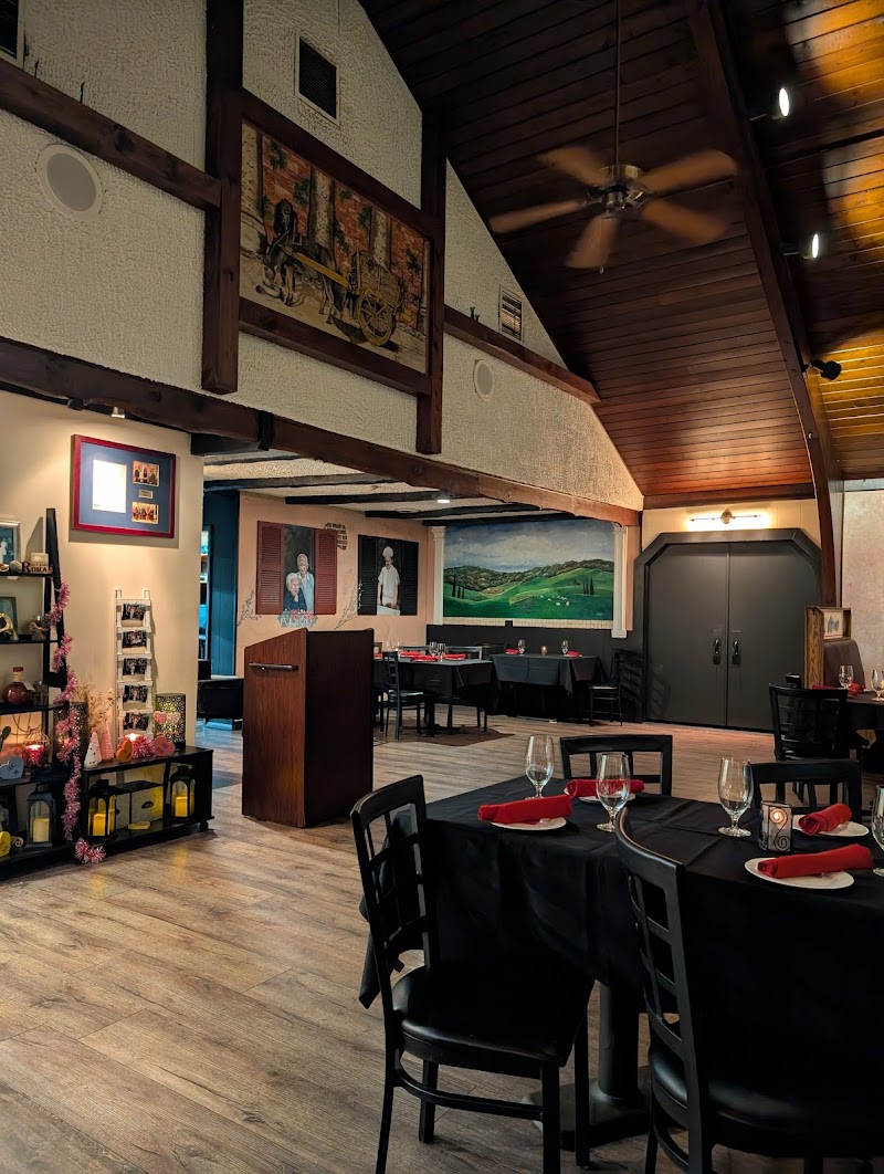 Roma Italian Restaurant - photo 5