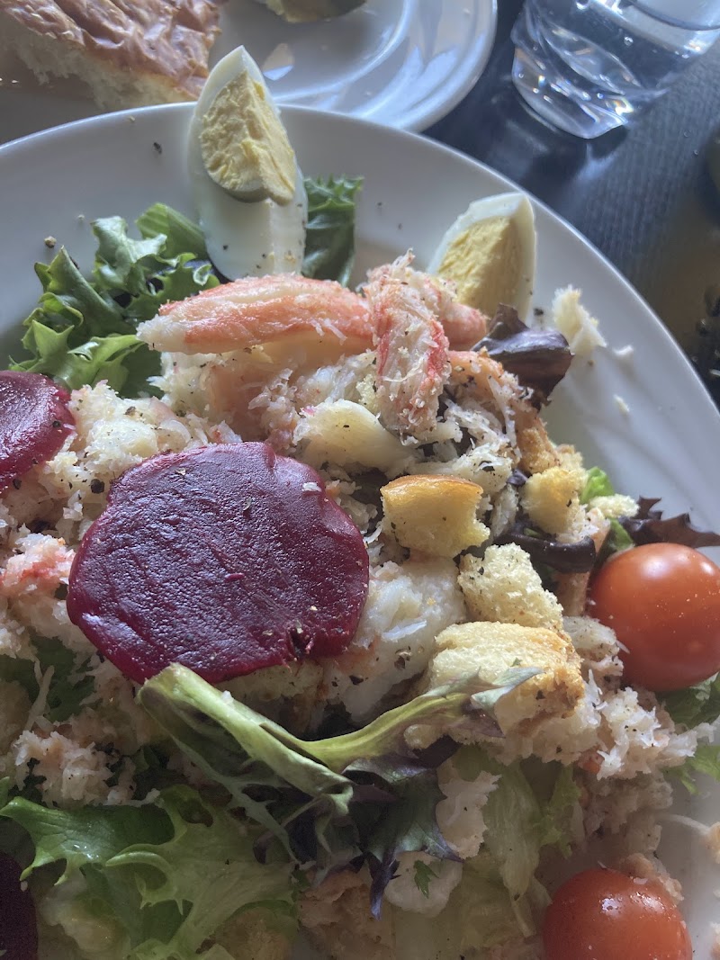 Bud's Seafood Grille - photo 5