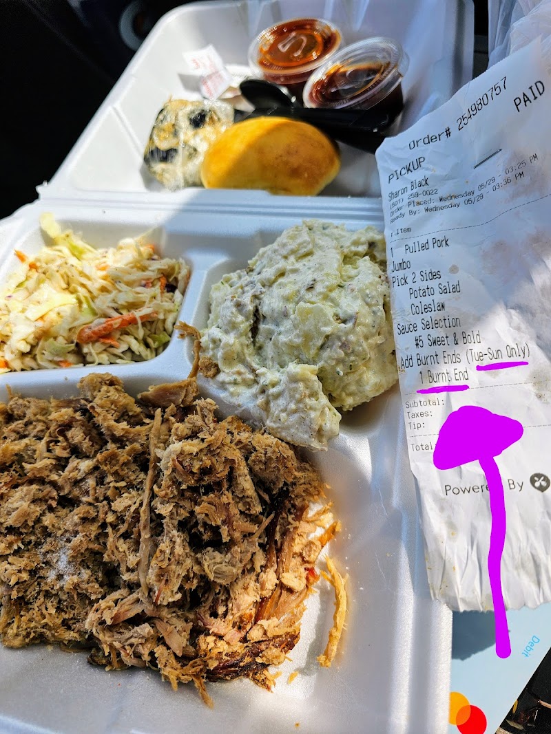 Whole Hog Cafe - Conway - photo 5