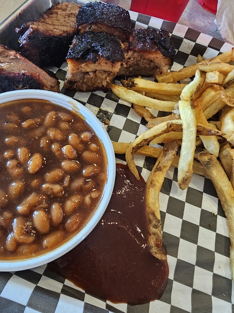 Whole Hog Cafe - Conway - photo 2