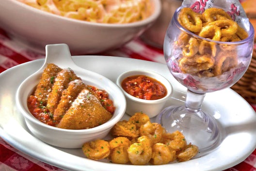 Buca di Beppo Italian Restaurant - Catering in Pasadena, California