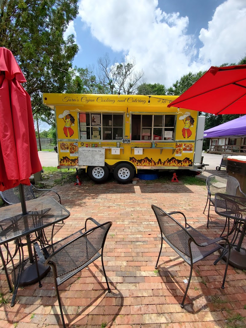 Tara's Cajun Cooking Catering - Catering in Huntsville, Texas