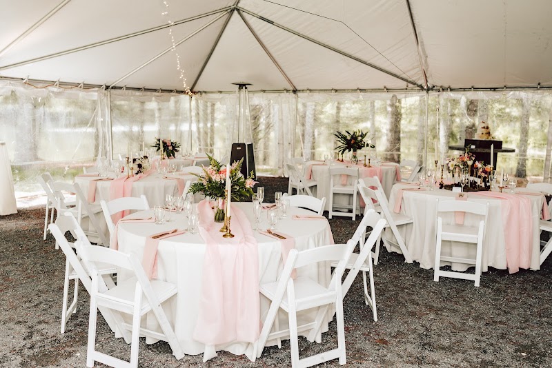 Maine Lakeside Cabins & Events - photo 2