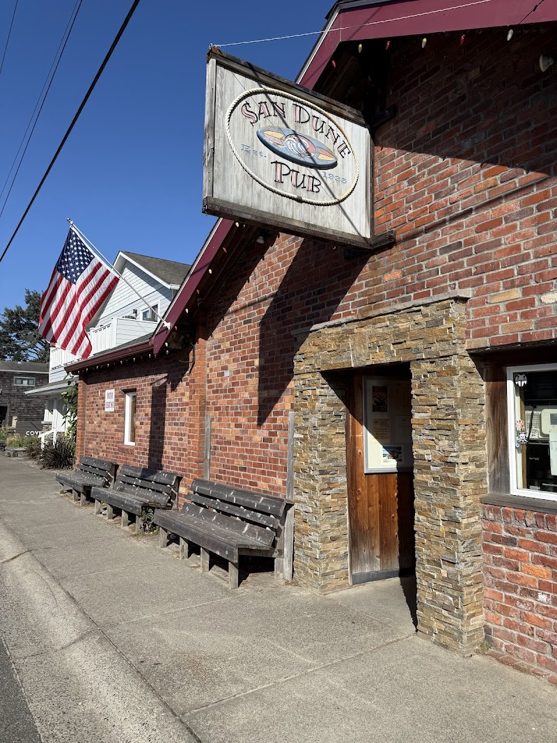 San Dune Pub - Catering in Manzanita, Oregon