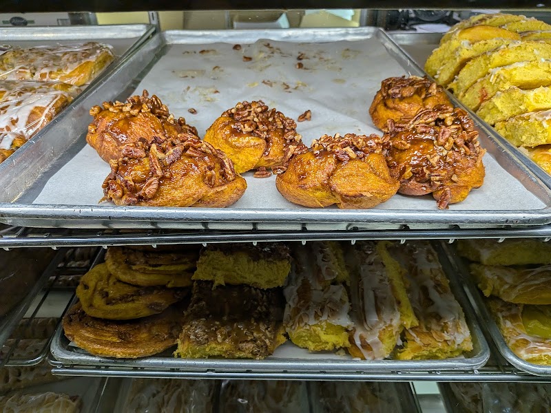 Harner's Bakery Restaurant - photo 3