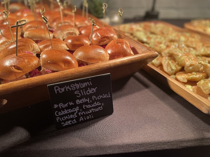 En Place Catering - photo 4