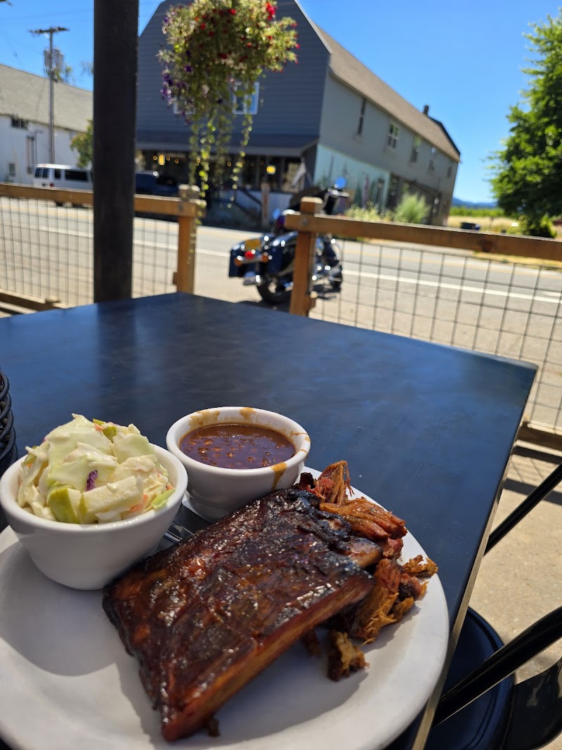 Apple Valley BBQ - photo 4