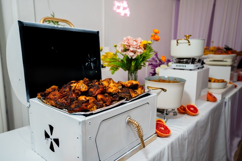 Evie’s - Culinary Creations & Experiences - Catering in Tukwila, Washington