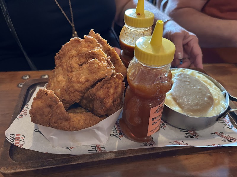 Sally's Southern & BBQ - photo 5