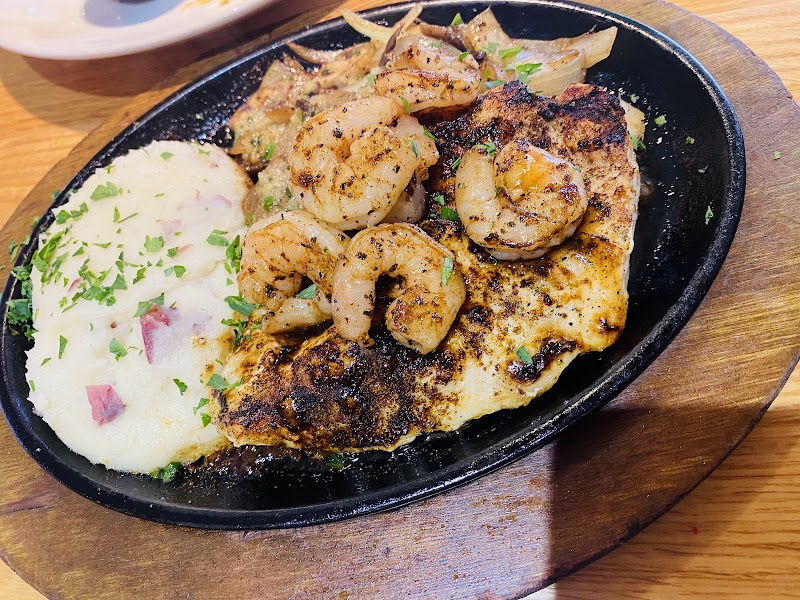 Applebee's Grill + Bar - photo 2