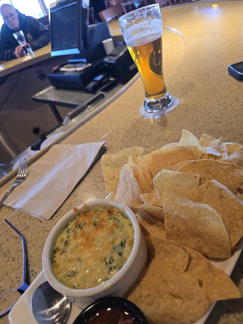 Applebee's Grill + Bar - photo 3