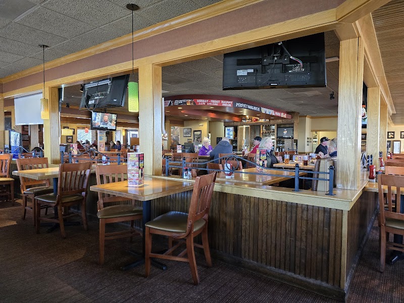 Applebee's Grill + Bar - photo 5