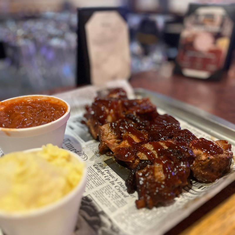 Smokin' Willies BBQ - Barbecue Restaurant & Event Venue - photo 3