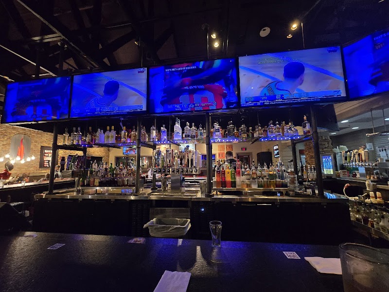 Smokey Bones Dayton - photo 5