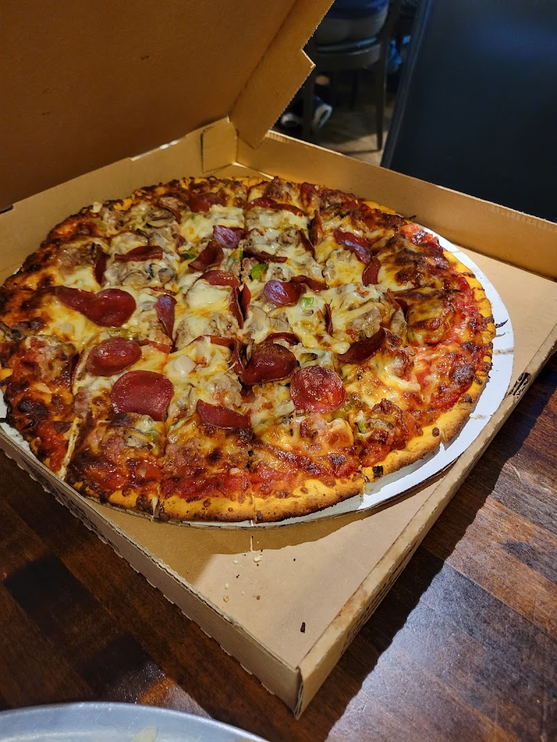 Outboards Bar & Grill - Catering in Tomahawk, Wisconsin