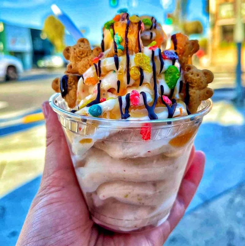 Swrlies Froyo LLC Catering - photo 2