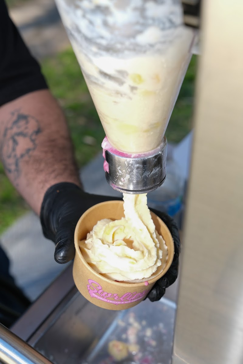 Swrlies Froyo LLC Catering - photo 4