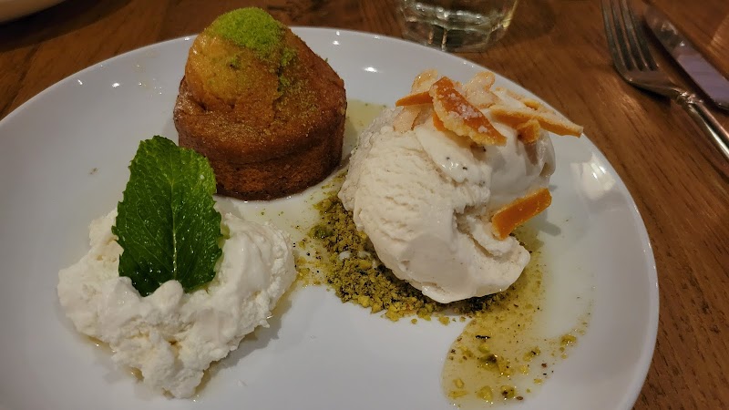 Quanto Basta Italian Eatery & Wine Bar - photo 4
