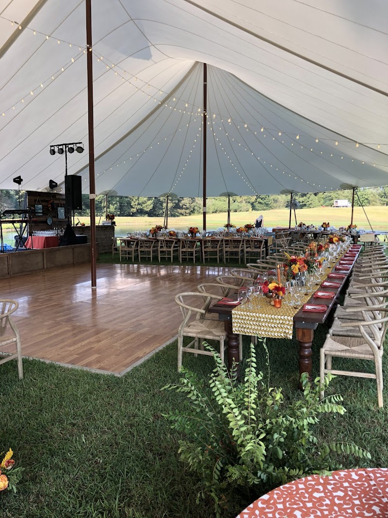 Iris Etc. - Catering in Memphis, Tennessee
