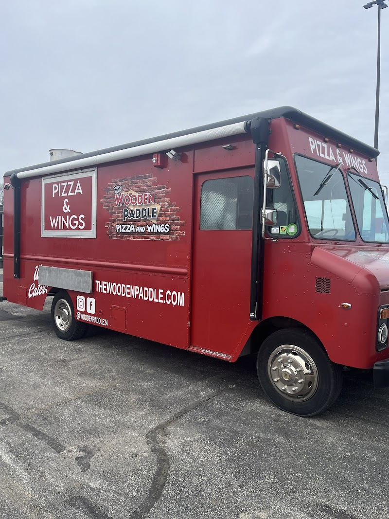 The Wooden Paddle Pizza & Wings Food Truck - Catering in Ludington, Michigan