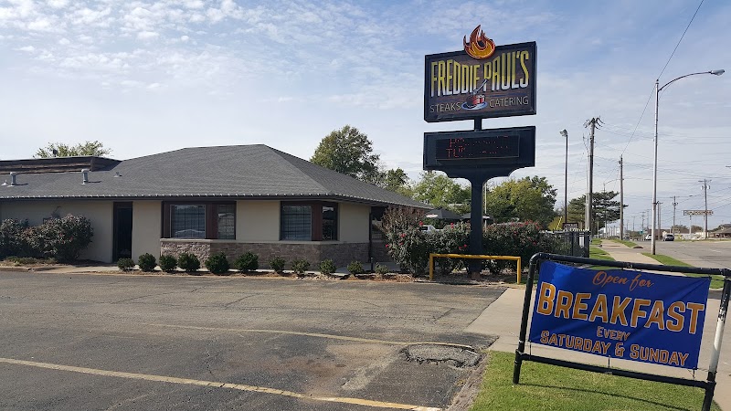 Freddie Paul's Steakhouse - photo 5