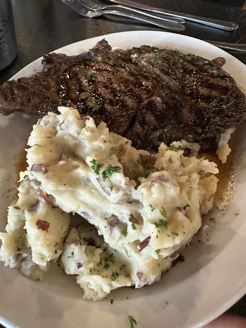 Freddie Paul's Steakhouse - Catering in Stillwater, Oklahoma