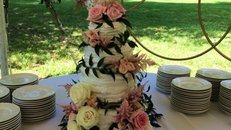 Michele's Bakery and Sweet Shoppe - photo 2