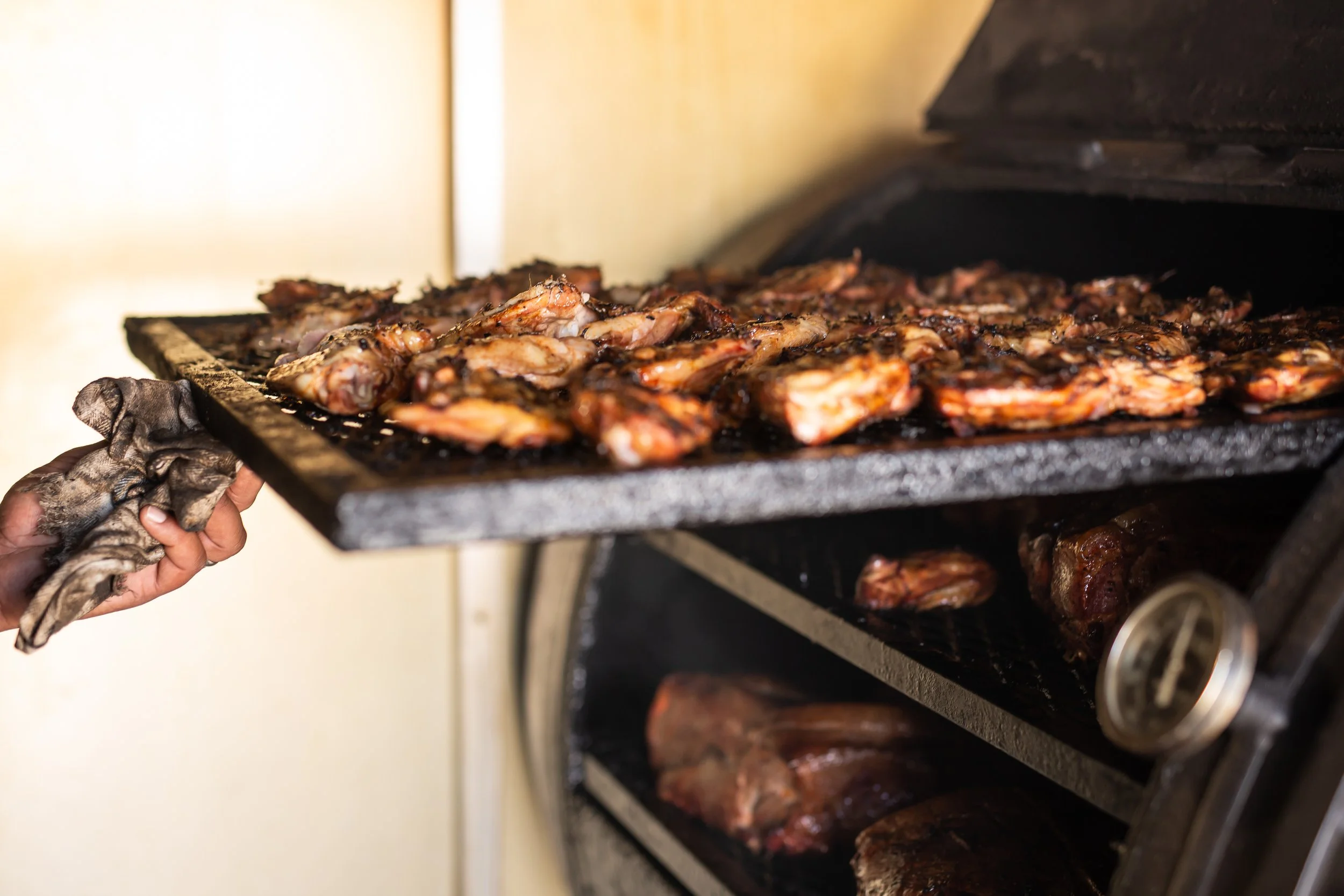 Junior Betts BBQ - photo 4