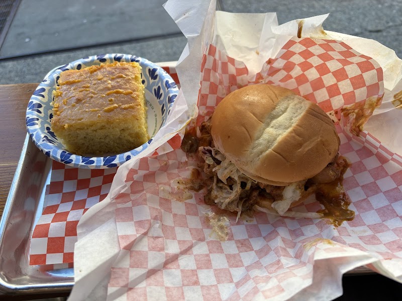 Hole In the Wall BBQ - photo 2