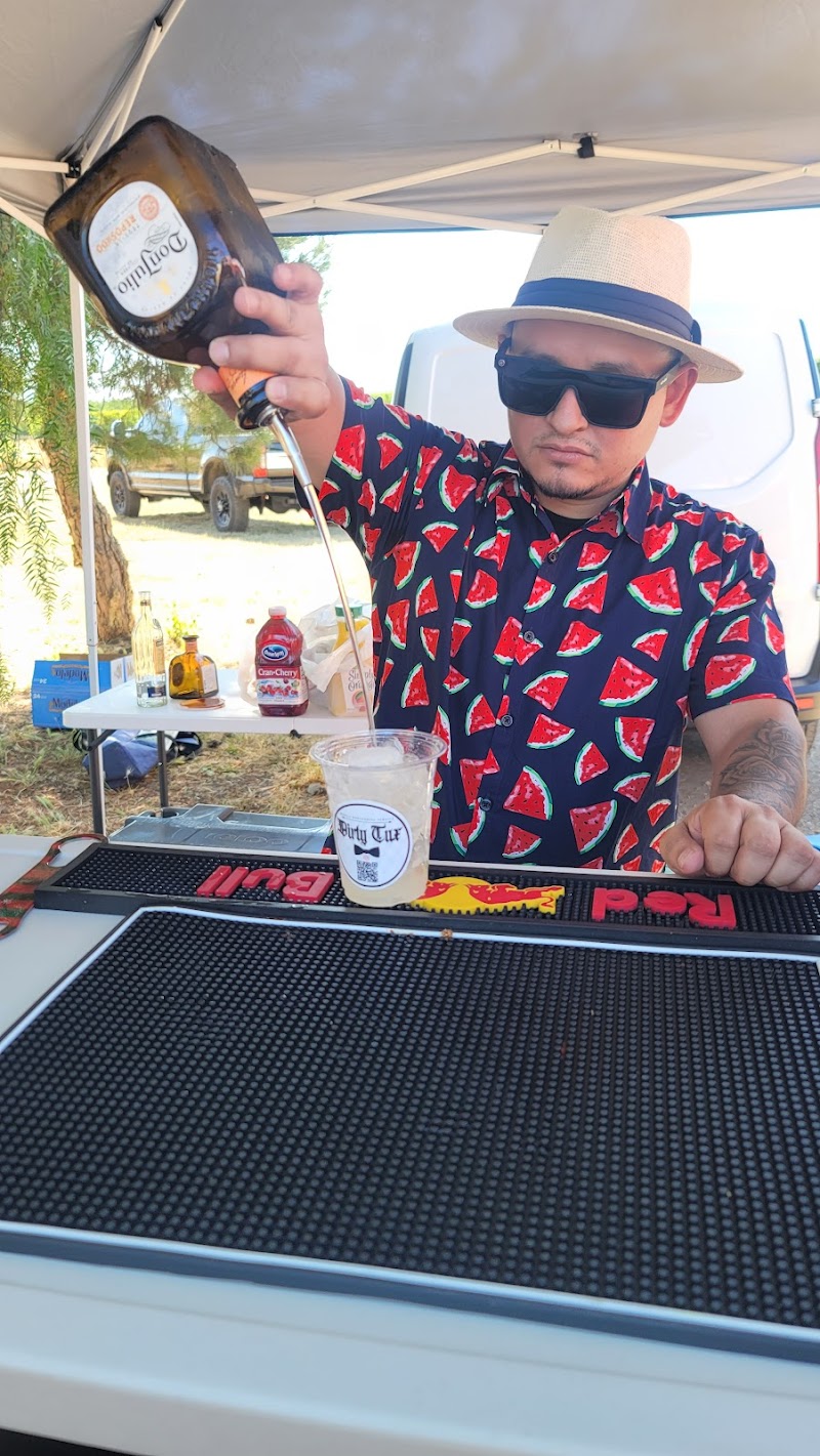 Dirty Tux | Mobile Bartending Service - photo 4