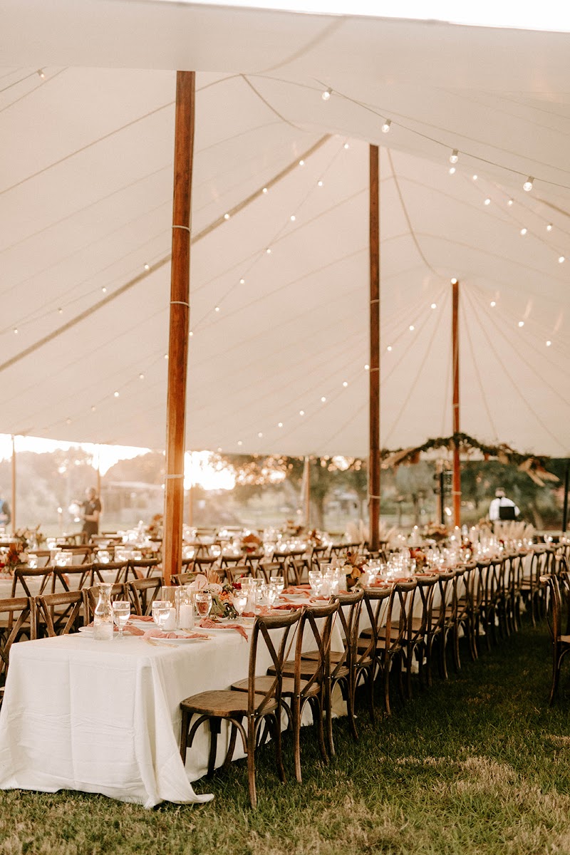 4 Rivers Smokehouse - Catering in Orlando, Florida