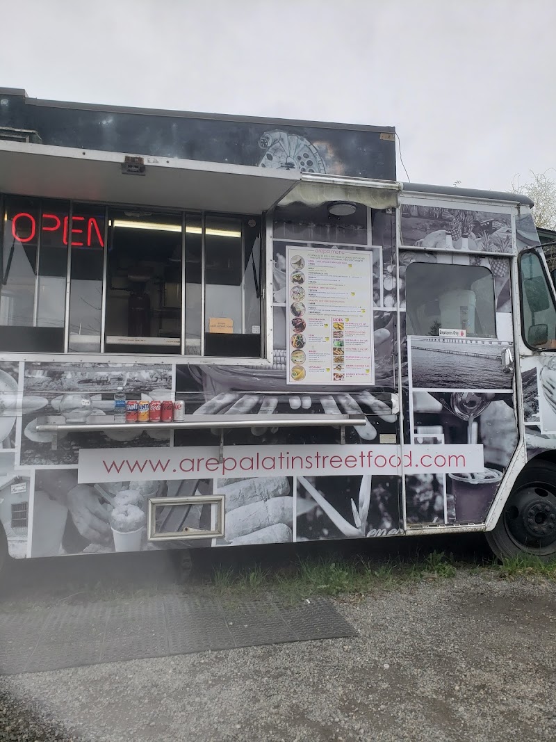 Arepa Latin Street Food - photo 2